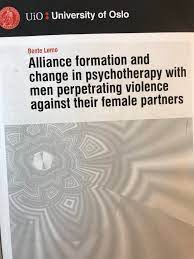 Alliance formation and change in psychotherapy with men perpetrating violence against their female partners. 